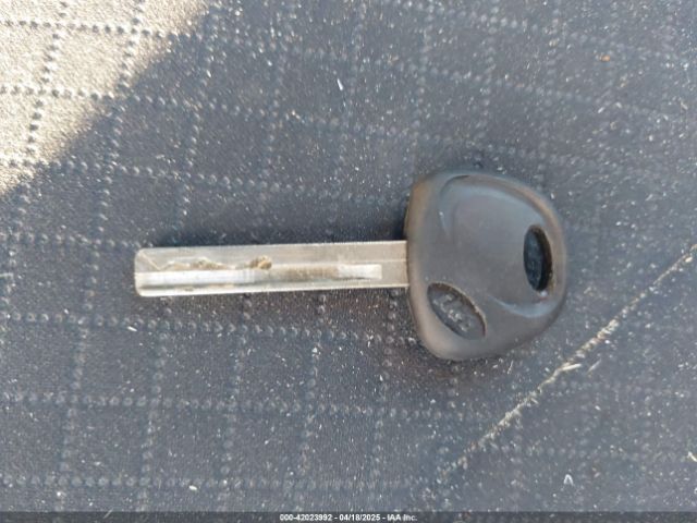 5XYPGDA39JG368912 KIA Sorento 2.4l Lx