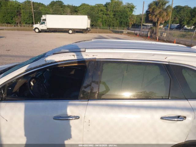 5XYPGDA39JG368912 KIA Sorento 2.4l Lx