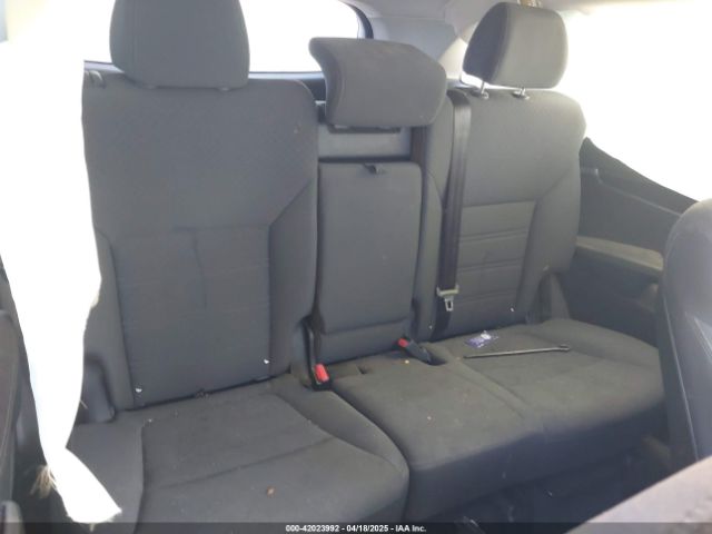 5XYPGDA39JG368912 KIA Sorento 2.4l Lx
