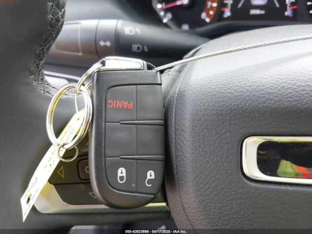 3C4NJDBN4ST526236 Jeep Compass