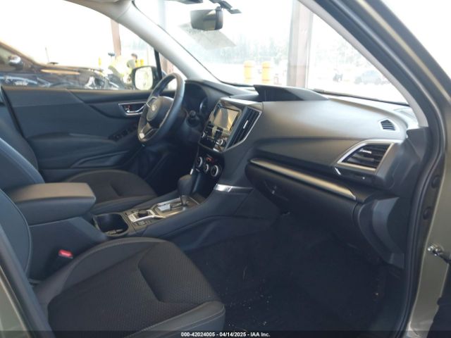 JF2SKADC2RH500769 Subaru Forester Premium