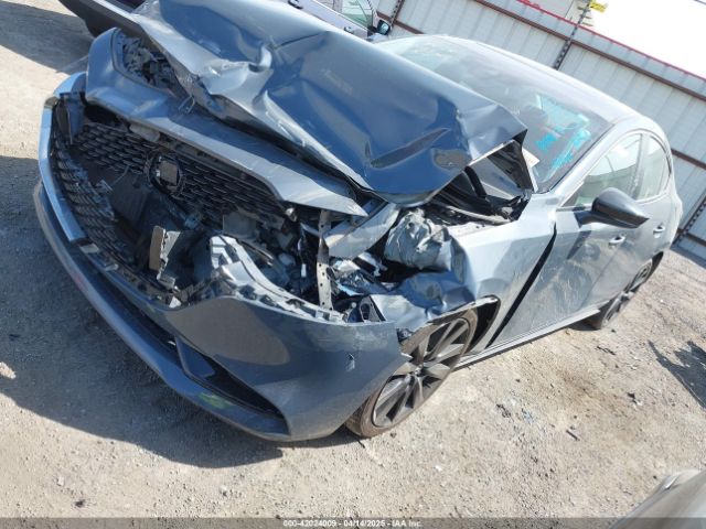 3MZBPBCM4PM360178 Mazda Mazda3 2.5 S Carbon Edition