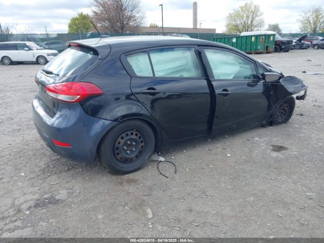 KNAFK5A80G5601716 KIA Forte 5-door Lx
