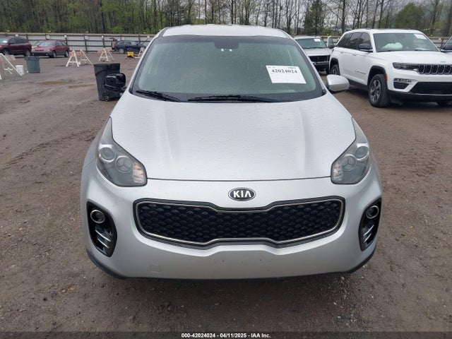 KNDPMCAC1H7140218 KIA Sportage Lx