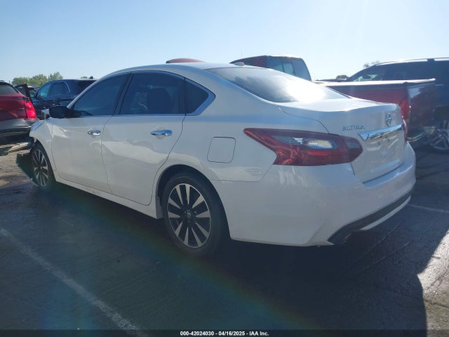 1N4AL3AP0JC206823 Nissan Altima 2.5 Sv