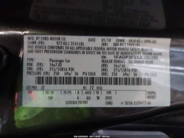 1FADP3F23JL250202 Ford FOCUS SE