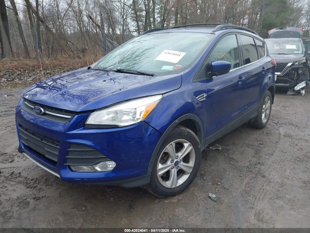 1FMCU9GX1GUA89312 Ford ESCAPE SE