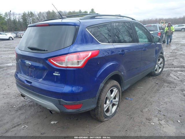 1FMCU9GX1GUA89312 Ford ESCAPE SE