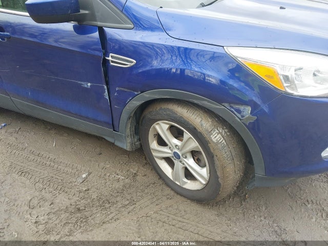 1FMCU9GX1GUA89312 Ford ESCAPE SE