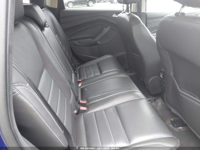1FMCU9GX1GUA89312 Ford ESCAPE SE