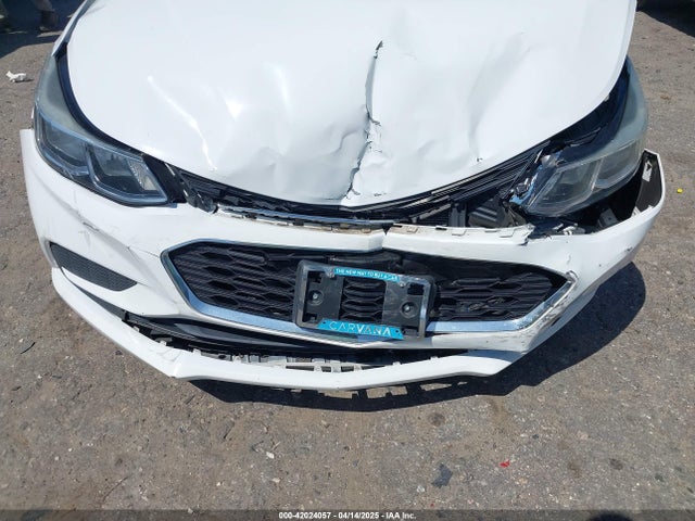 1G1BC5SM8J7198275 Chevrolet Cruze Ls Auto