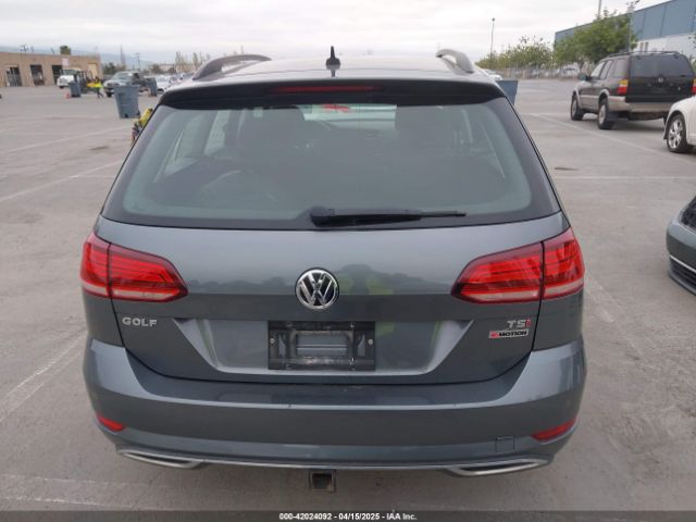 3VW217AU8JM763346 Volkswagen Golf Sportwagen Tsi S