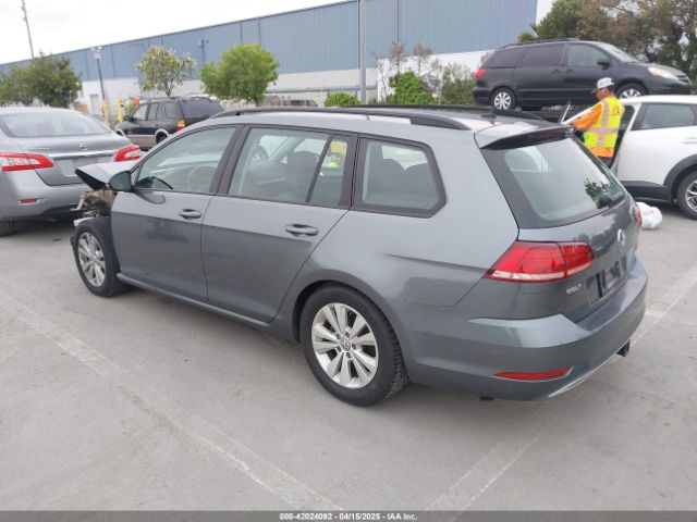3VW217AU8JM763346 Volkswagen Golf Sportwagen Tsi S