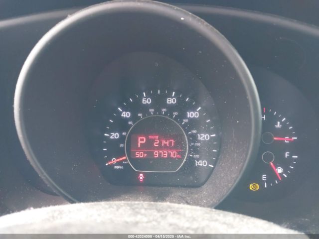 KNDJN2A27E7010962 KIA Soul !