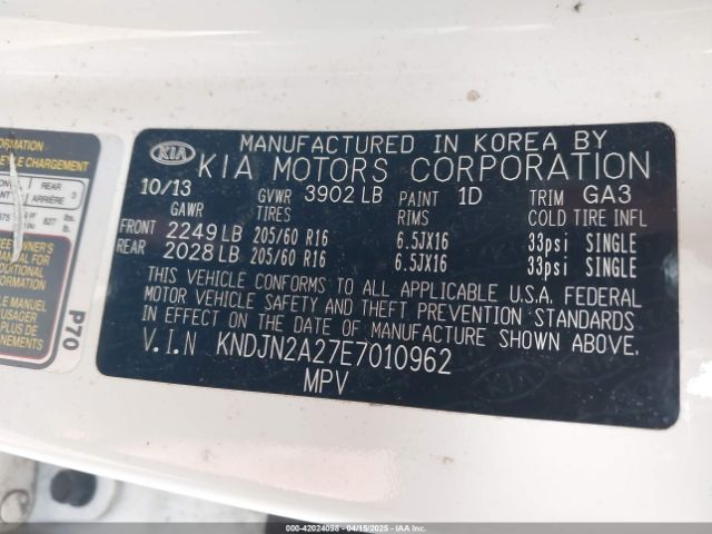 KNDJN2A27E7010962 KIA Soul !