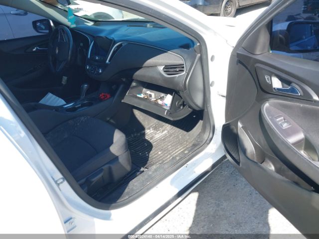 1G1ZG5ST7LF143156 Chevrolet Malibu Fwd Rs