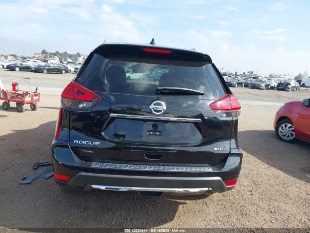 KNMAT2MT6HP600746 Nissan 2017