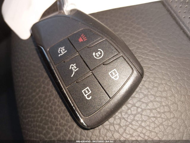 1GKS2JKL7PR458631 GMC Yukon Xl 4wd Denali