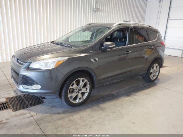 1FMCU9J9XGUC30596 Ford Escape Titanium