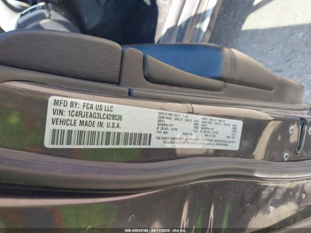 1C4RJEAG3LC429536 Jeep Grand Cherokee Altitude 4x2