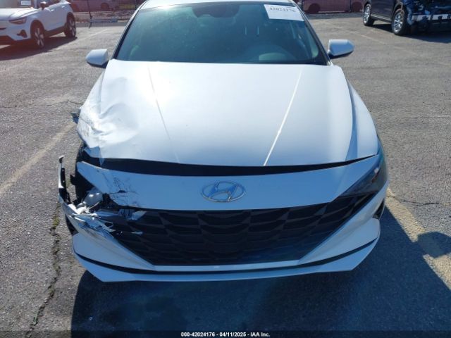 5NPLM4AG3PH095509 Hyundai ELANTRA SEL