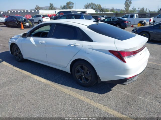 5NPLM4AG3PH095509 Hyundai ELANTRA SEL