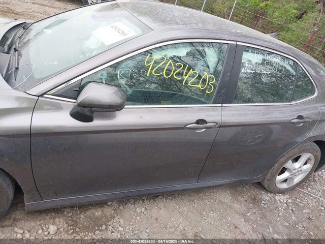 4T1C11AK5MU468915 Toyota CAMRY LE