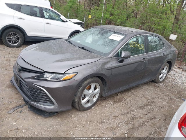 4T1C11AK5MU468915 Toyota CAMRY LE