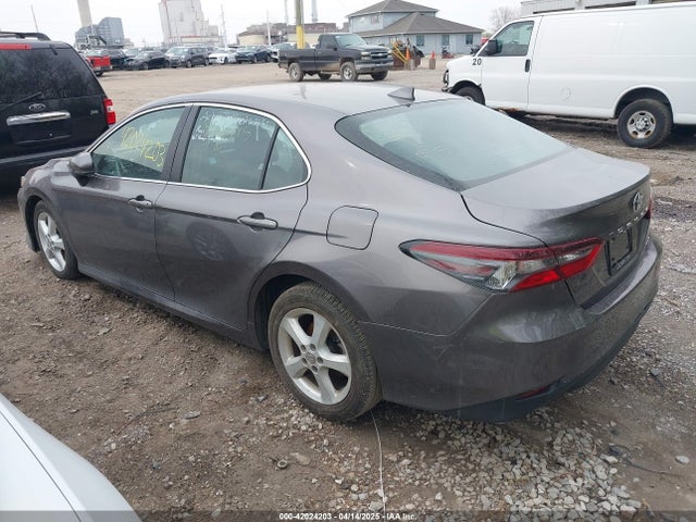 4T1C11AK5MU468915 Toyota CAMRY LE