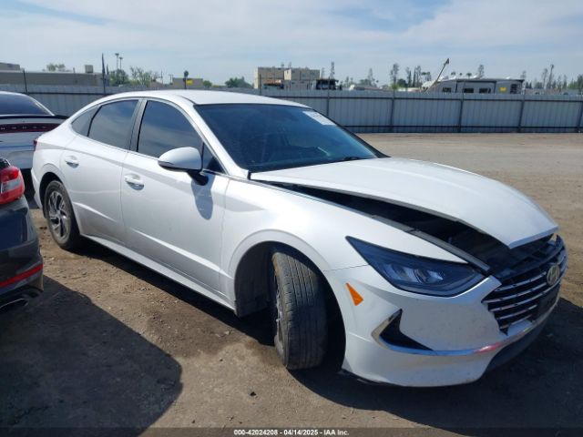 KMHL24JJ2MA033437 Hyundai Sonata Blue