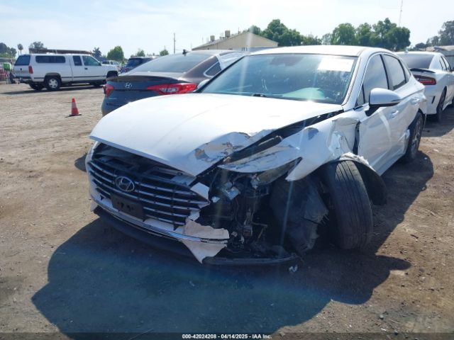 KMHL24JJ2MA033437 Hyundai Sonata Blue