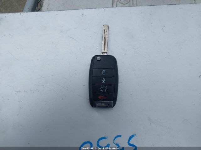 KNDJP3A5XJ7595332 KIA SOUL +