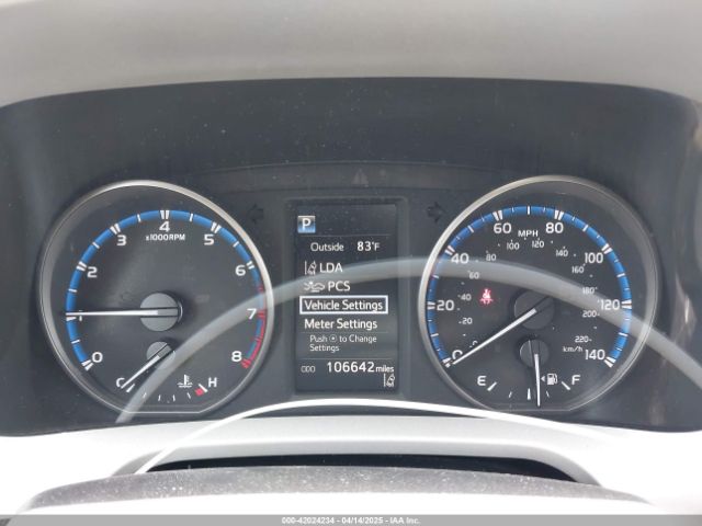 2T3ZFREV7HW378306 Toyota RAV4 LE