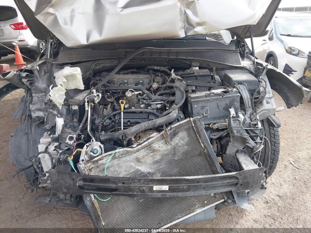 5XYPKDA57GG181077 KIA Sorento 3.3l Sxl