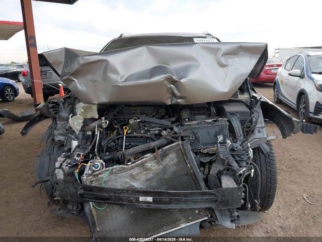 5XYPKDA57GG181077 KIA Sorento 3.3l Sxl