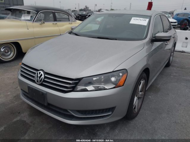 1VWBT7A30EC056783 Volkswagen Passat 1.8t Se