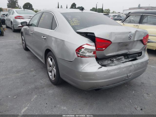 1VWBT7A30EC056783 Volkswagen Passat 1.8t Se
