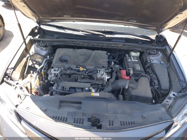 4T1B11HK9JU026300 Toyota CAMRY LE