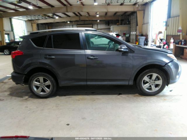 2T3WFREV8FW230746 Toyota Rav4 Xle