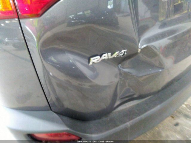 2T3WFREV8FW230746 Toyota Rav4 Xle