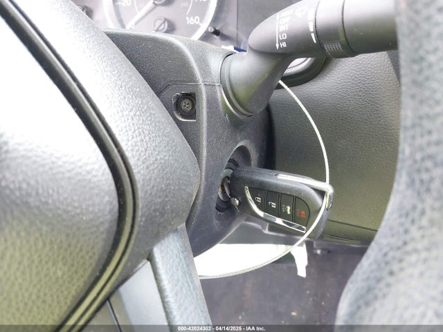 5YFEPMAE0MP253723 Toyota COROLLA LE