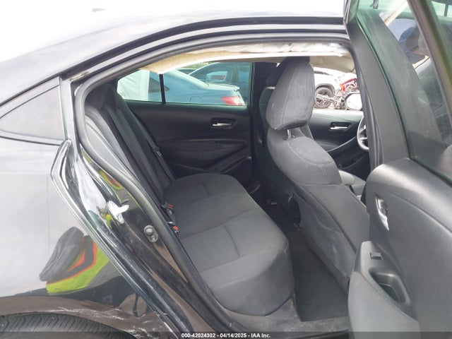 5YFEPMAE0MP253723 Toyota COROLLA LE