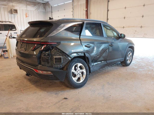 5NMJBCAE1NH117460 Hyundai TUCSON SEL