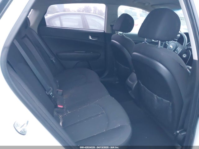 5XXGT4L37HG151723 KIA Optima Lx