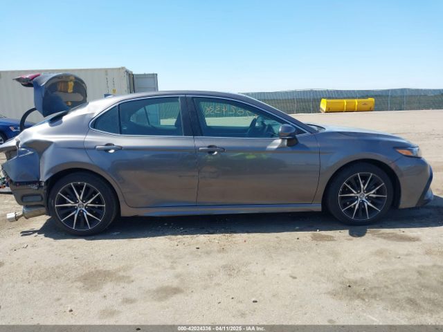 4T1T11AK3PU169637 Toyota CAMRY SE