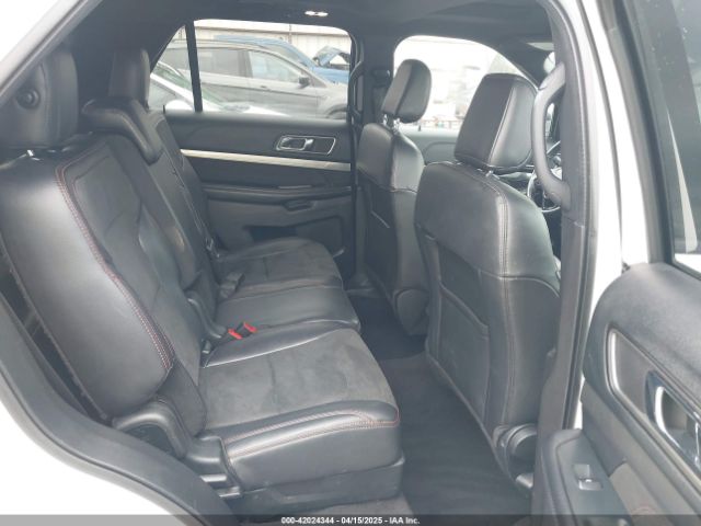 1FM5K7D87KGA09776 Ford EXPLORER XLT