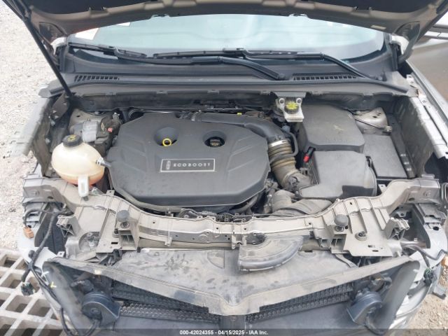 5LMCJ2C92HUL34916 Lincoln MKC SELECT