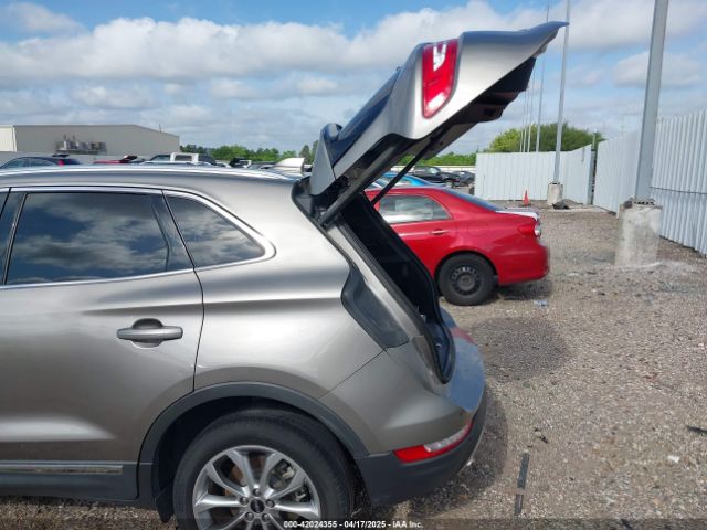 5LMCJ2C92HUL34916 Lincoln MKC SELECT