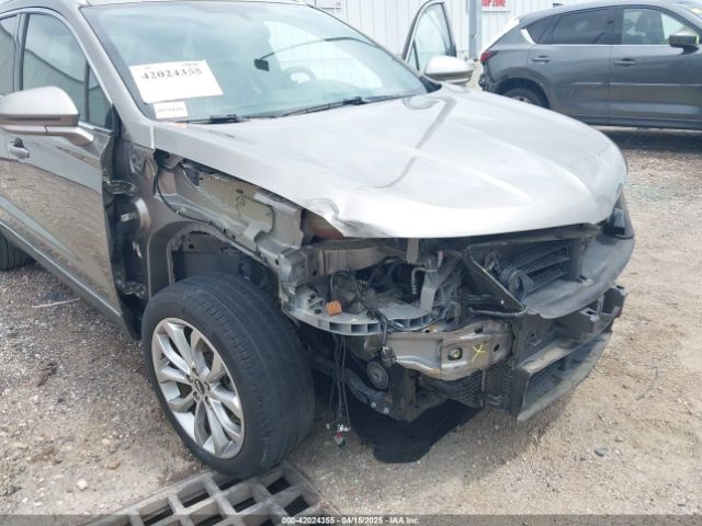 5LMCJ2C92HUL34916 Lincoln MKC SELECT