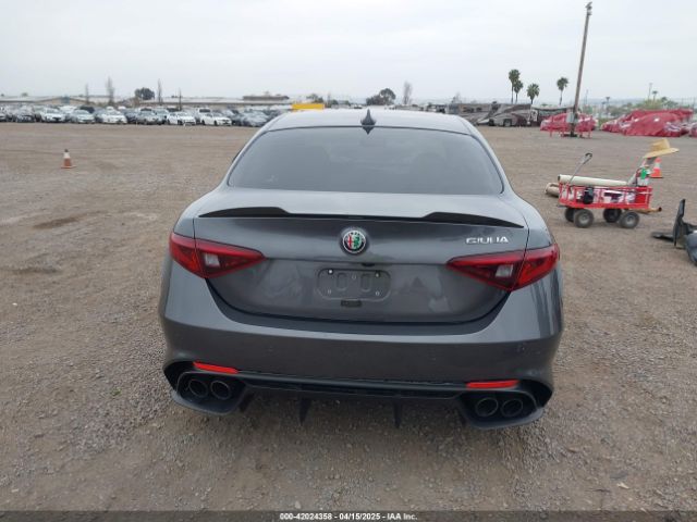 ZARFAEAV9H7537439 Alfa Romeo Giulia Quadrifoglio Rwd
